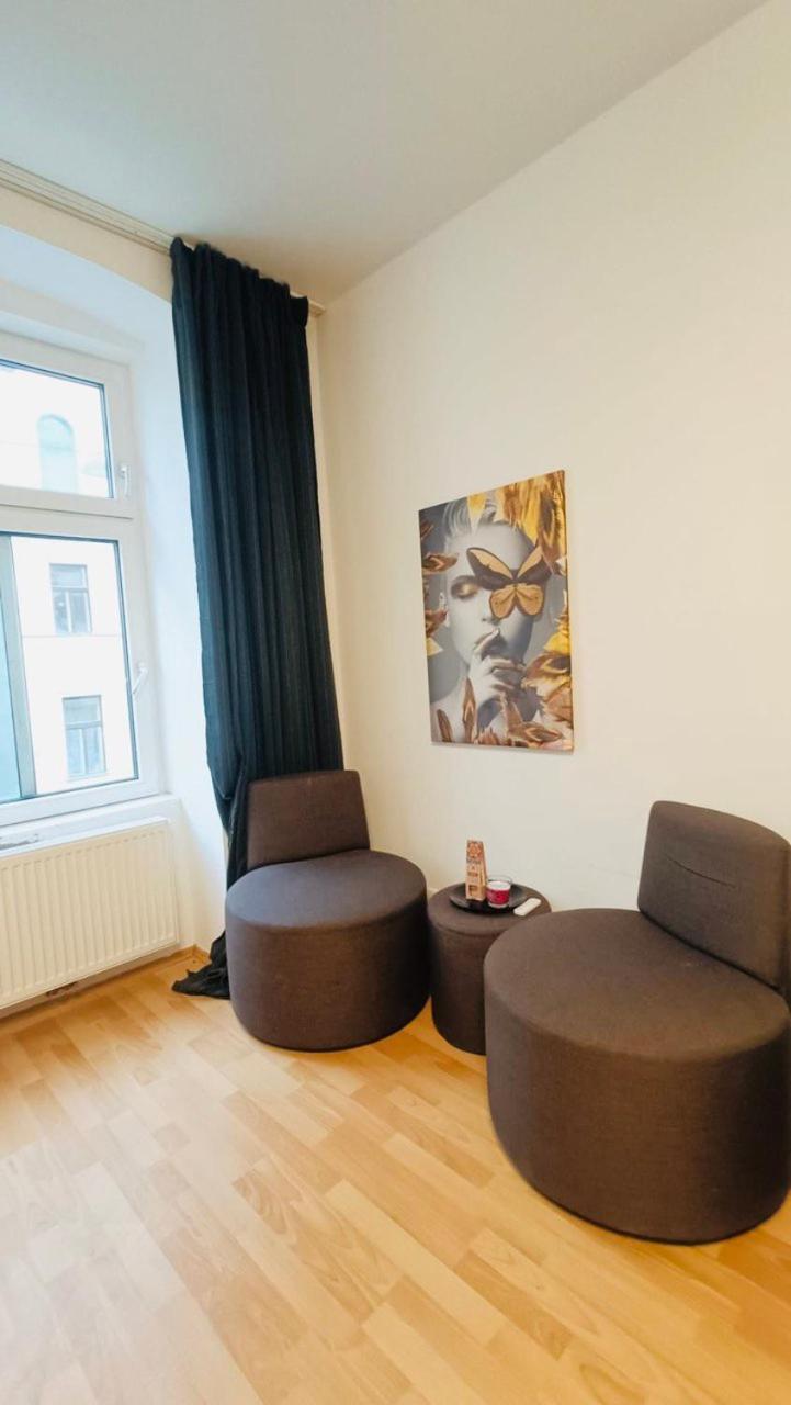 Gazde/Camere de închiriat Family Viena